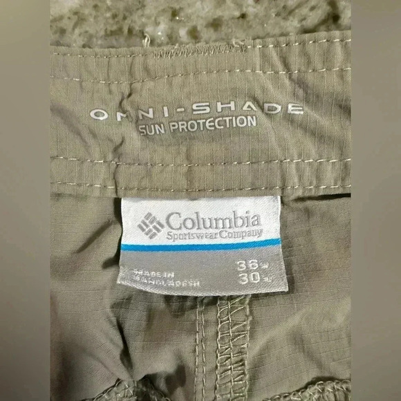 Columbia Men’s Khaki Silver Ridge Convertible Pants - Size 36x30 - Picture 8 of 9